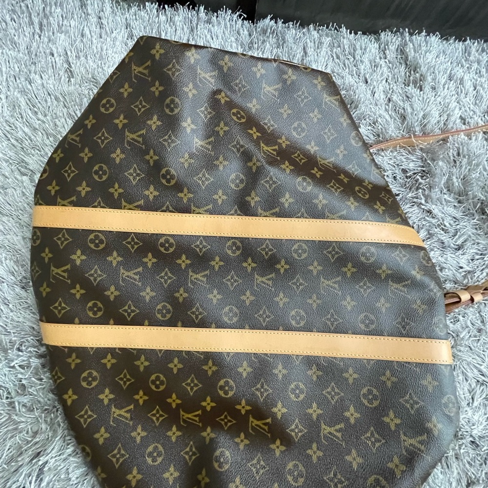 Louis Vuitton Keepall Bandouliere 55 - Picture 8 of 14